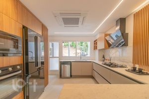 Image 17 - 273519