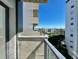 Image 25 - 273580