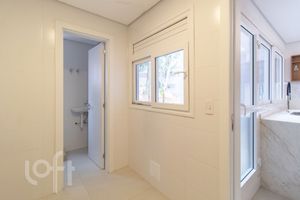Image 21 - 273622