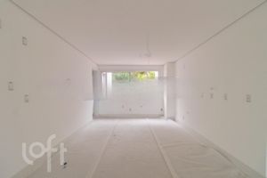 Image 14 - 273623