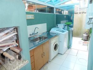 Image 8 - 273670
