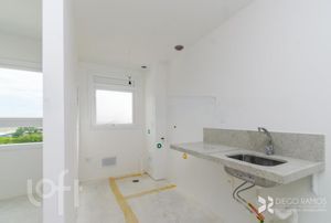 Image 33 - 273865