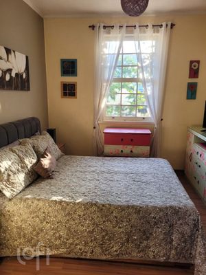 Image 12 - 273940