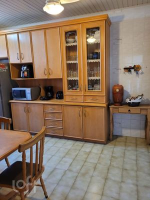 Image 27 - 273940
