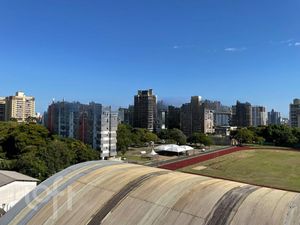 Image 12 - 273960