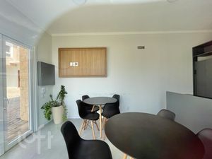 Image 21 - 274005