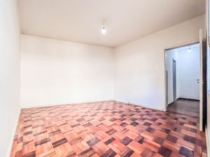 Image 17 - 274131