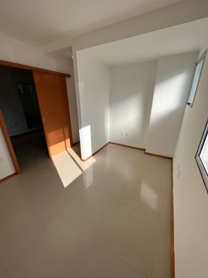 Image 1 - 274303