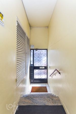 Image 16 - 274356
