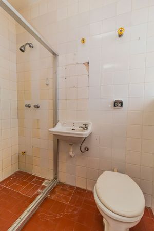 Image 30 - 274401