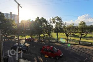 Image 17 - 274459