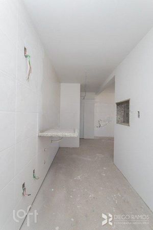 Image 11 - 274528