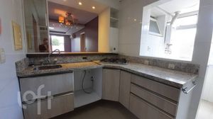 Image 8 - 274573