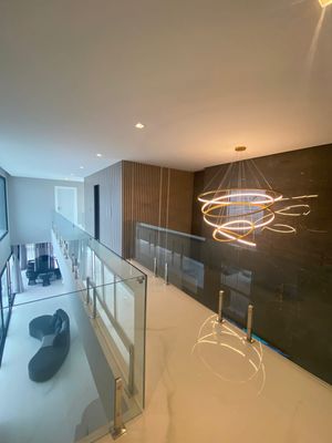 Image 23 - 274607