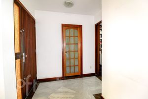 Image 30 - 274671