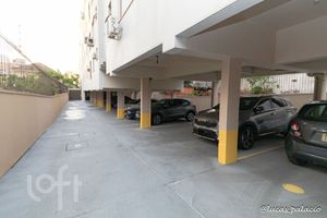 Image 47 - 274688
