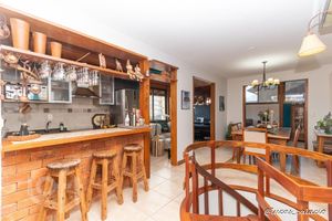 Image 37 - 274688