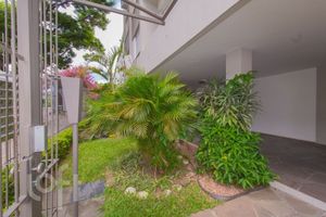 Image 34 - 274702