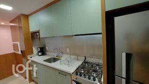 Image 38 - 274704