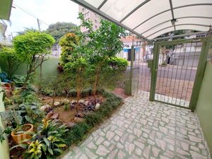 Image 8 - 274715