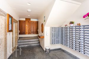 Image 16 - 274719