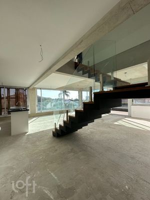 Image 6 - 274758