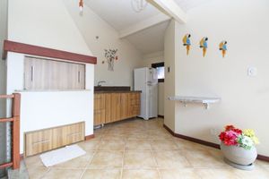 Image 15 - 274796