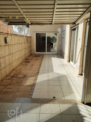 Image 28 - 275132