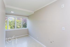 Image 19 - 275144