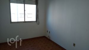 Image 3 - 275307