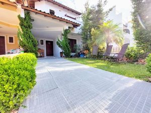 Image 3 - 275316