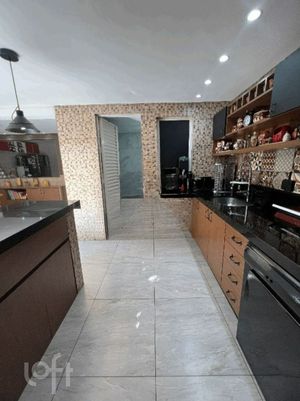 Image 41 - 275321