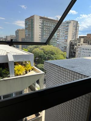 Image 12 - 275688
