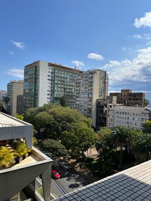 Image 8 - 275688