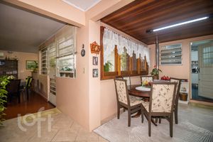 Image 23 - 275741