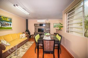 Image 30 - 275741