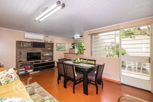 Image 31 - 275741