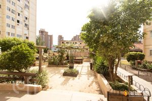 Image 26 - 275749