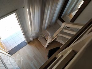 Image 17 - 275817