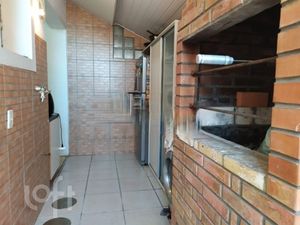 Image 15 - 275817