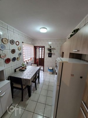Image 4 - 275822