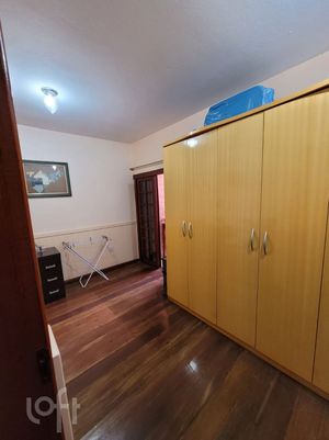 Image 27 - 275822
