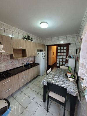 Image 10 - 275822