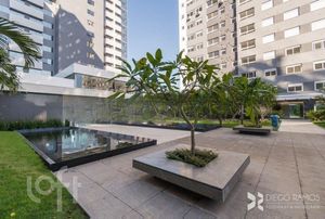 Image 5 - 275831