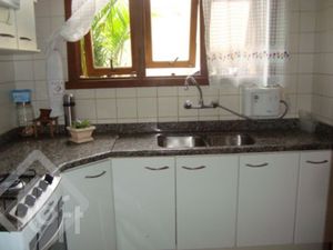 Image 14 - 275846