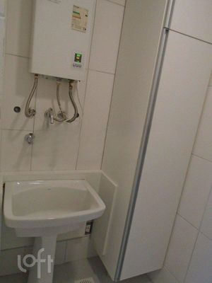 Image 5 - 275848