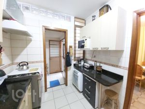 Image 10 - 275894