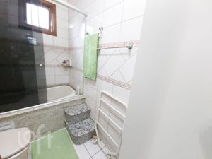 Image 16 - 275894