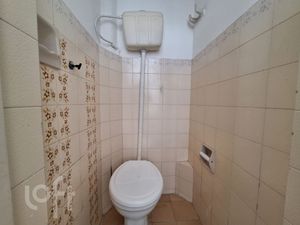 Image 18 - 275921