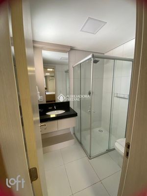 Image 7 - 276233